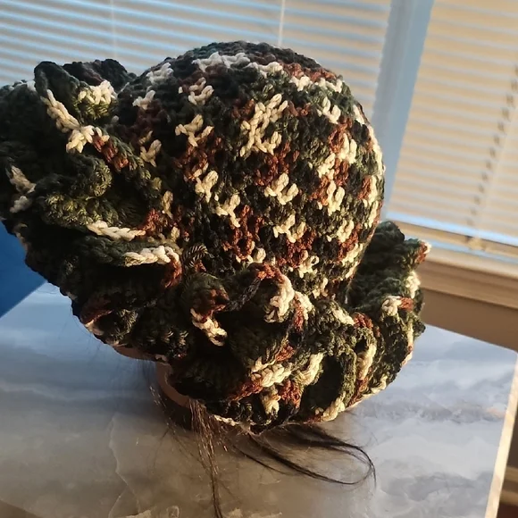 Crochet Multicolor Ruffled Hat - Picture 4 of 10